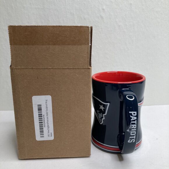 Boelter Brands NFL 14oz Ceramic Relief Sculpted Mug New England Patriots NFL - Picture 8 of 10